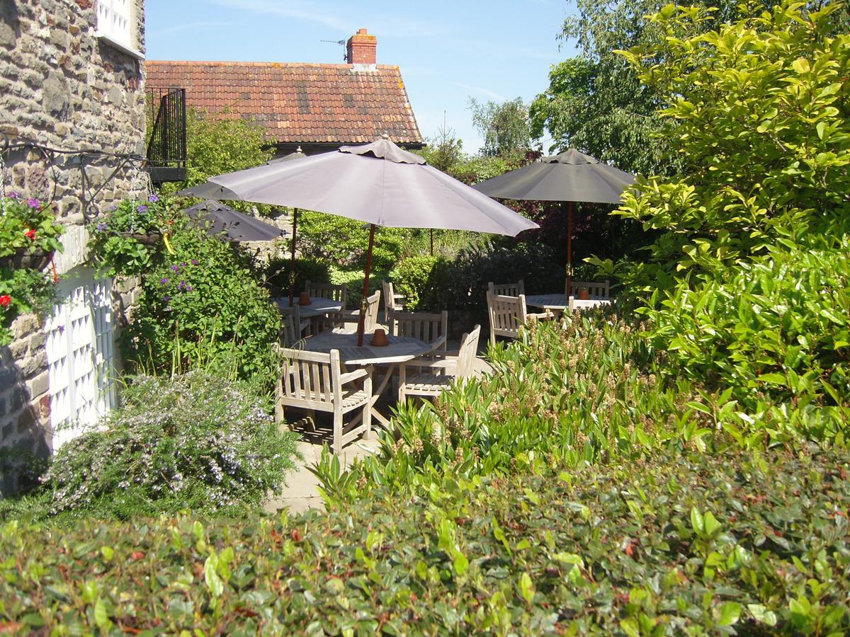 The Carpenters Arms Hotel Pensford Kültér fotó