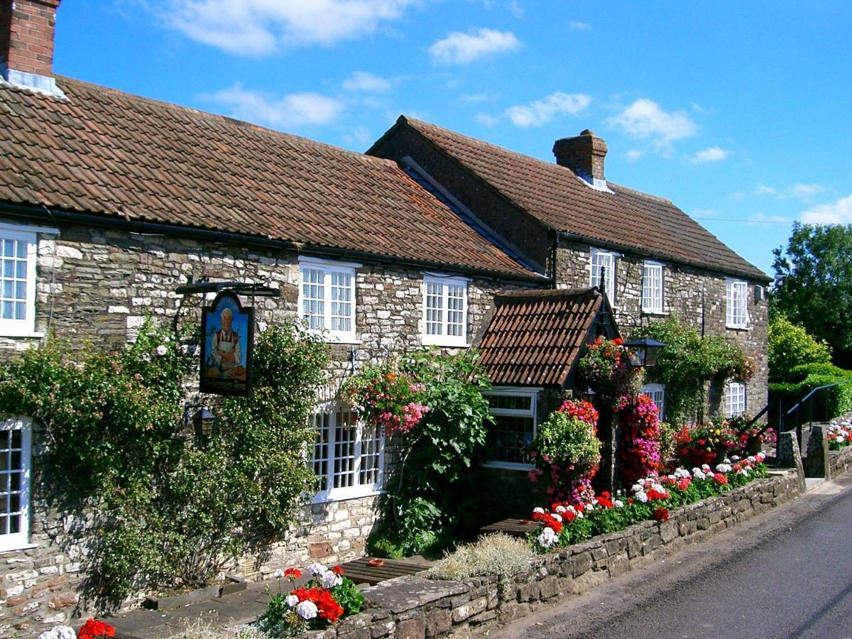 The Carpenters Arms Hotel Pensford Kültér fotó